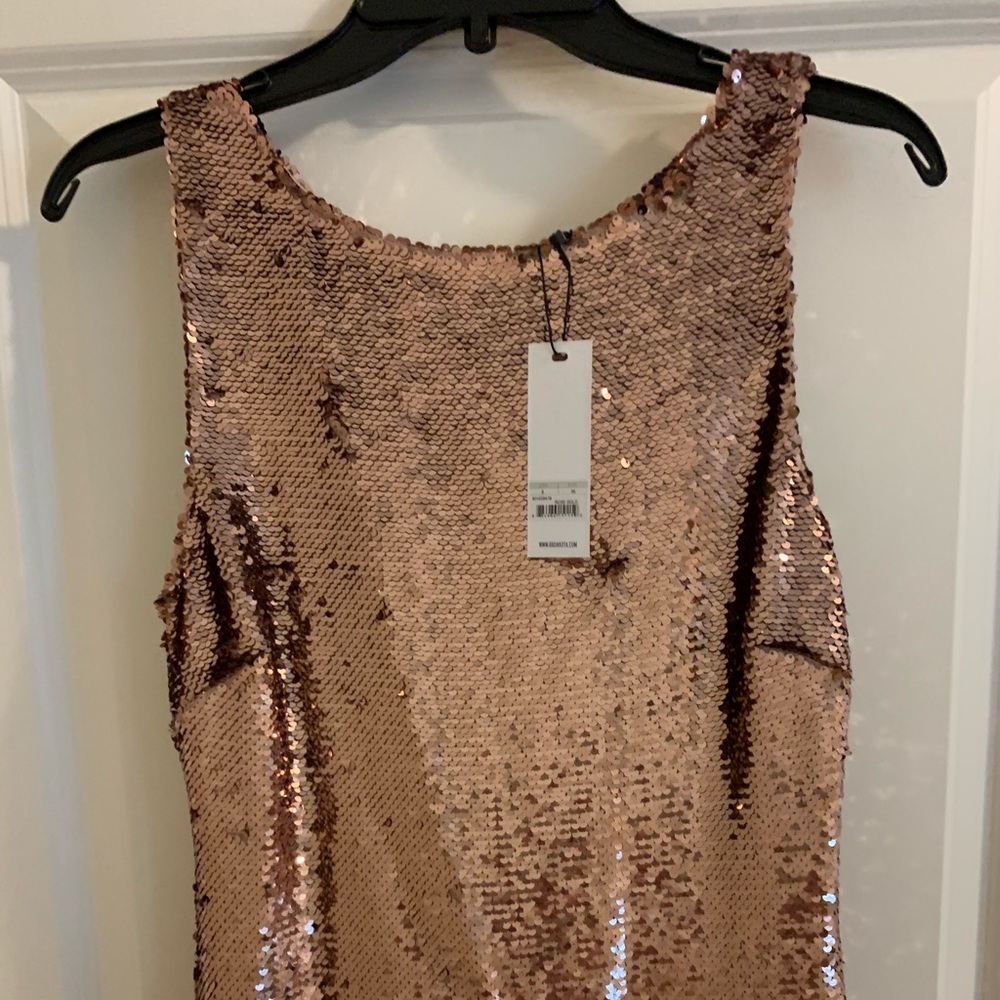 BB Dakota rose gold sequined shift dress - 6, NWT